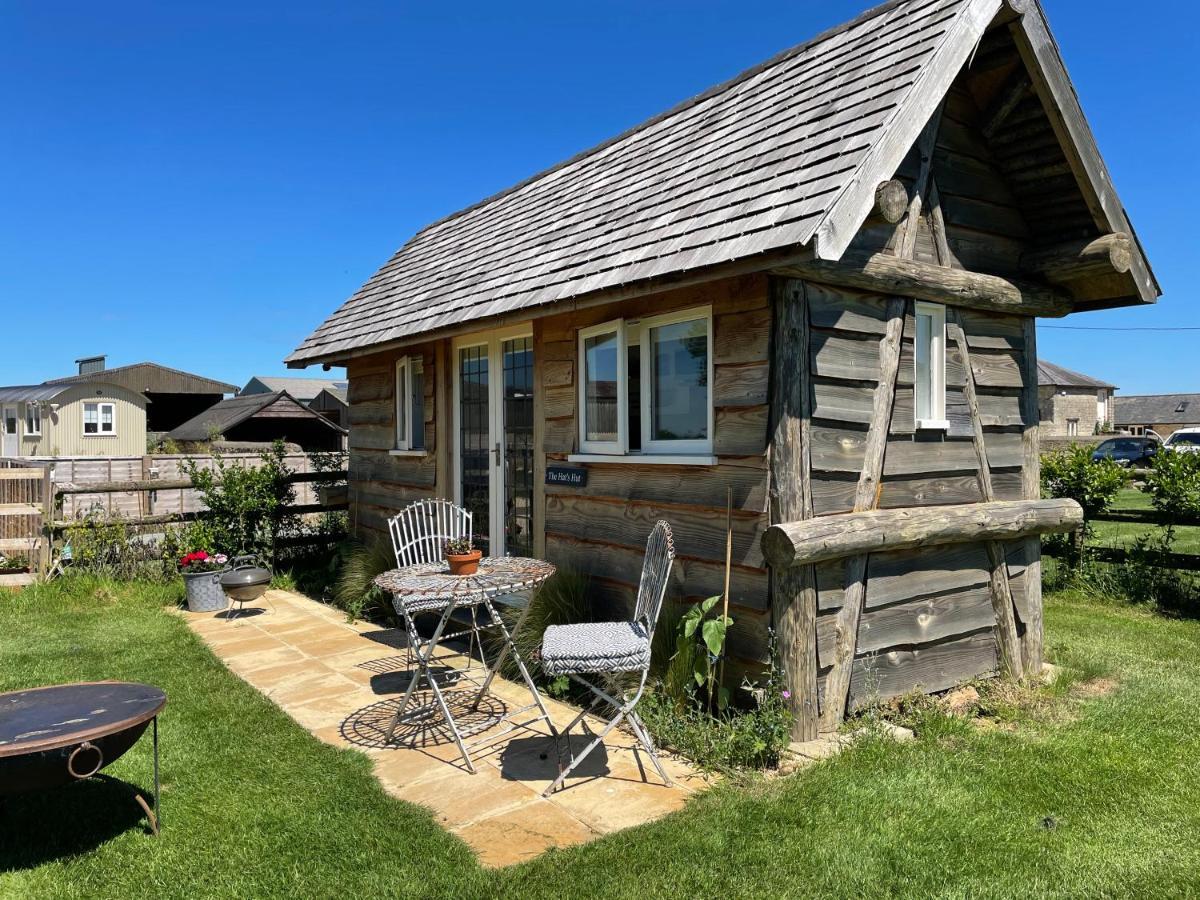 The Hat'S Hut Mixbury Екстериор снимка
